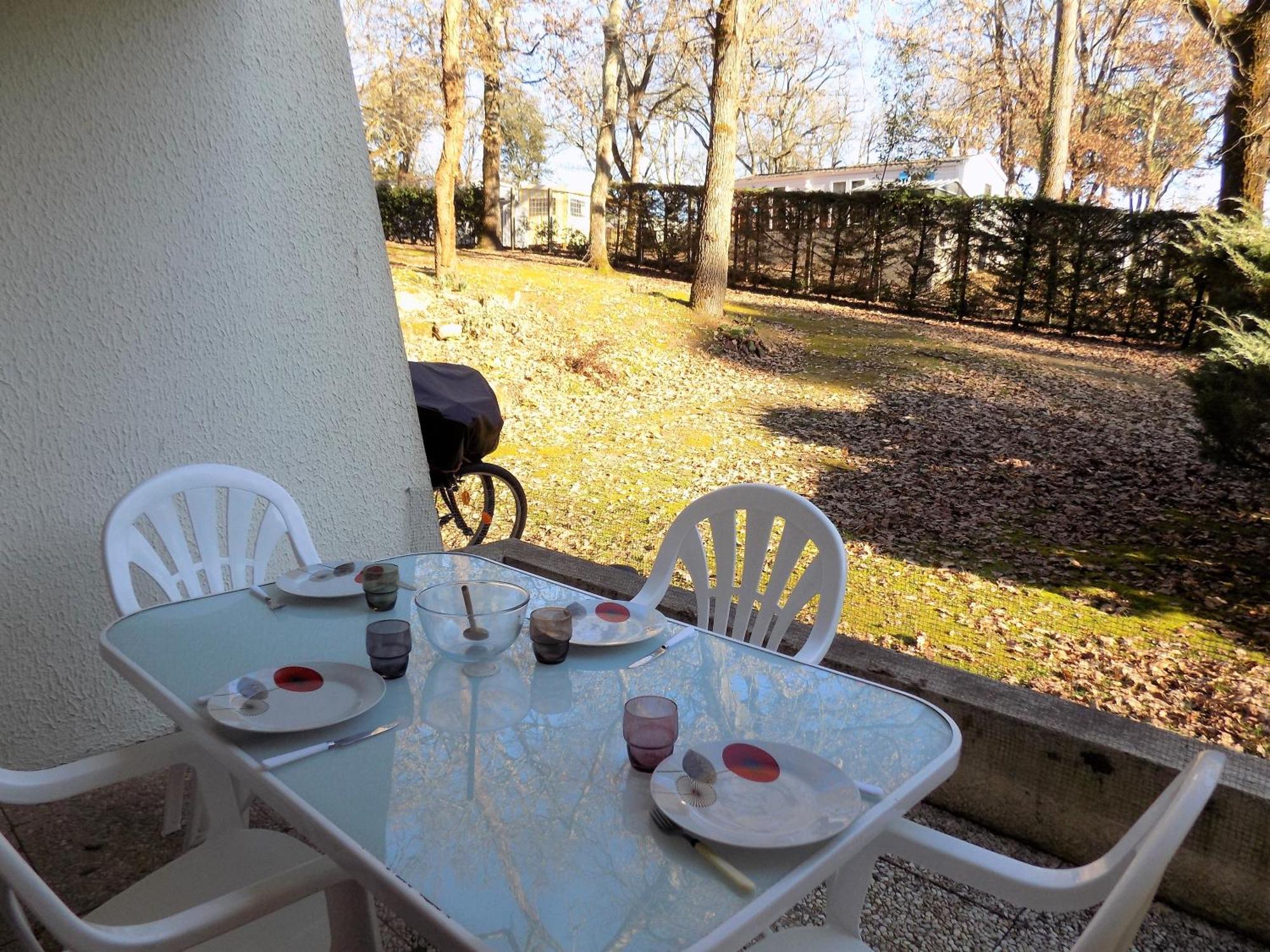 Saint Georges De Didonne - Studio Cabine - Residence Boisee Proche Plage 外观 照片