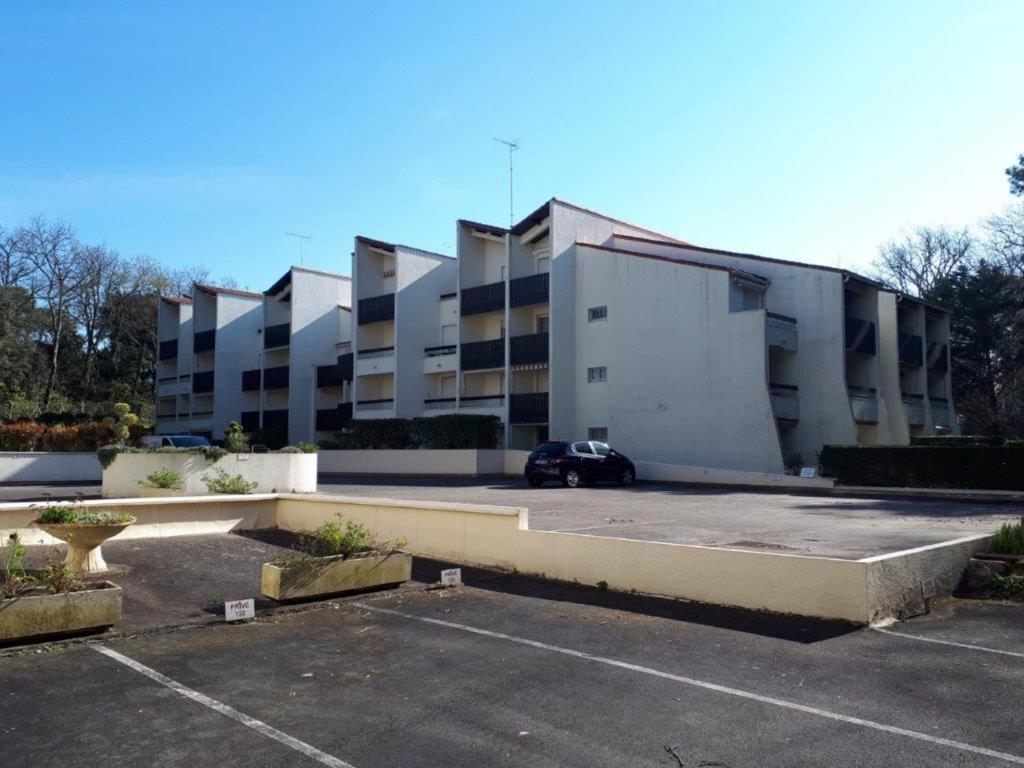 Saint Georges De Didonne - Studio Cabine - Residence Boisee Proche Plage 外观 照片